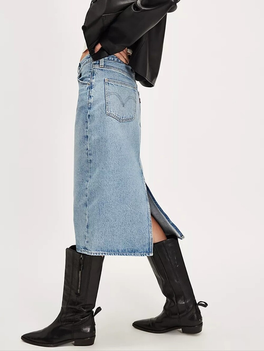 Levi's High-Rise Back Slit Skirt